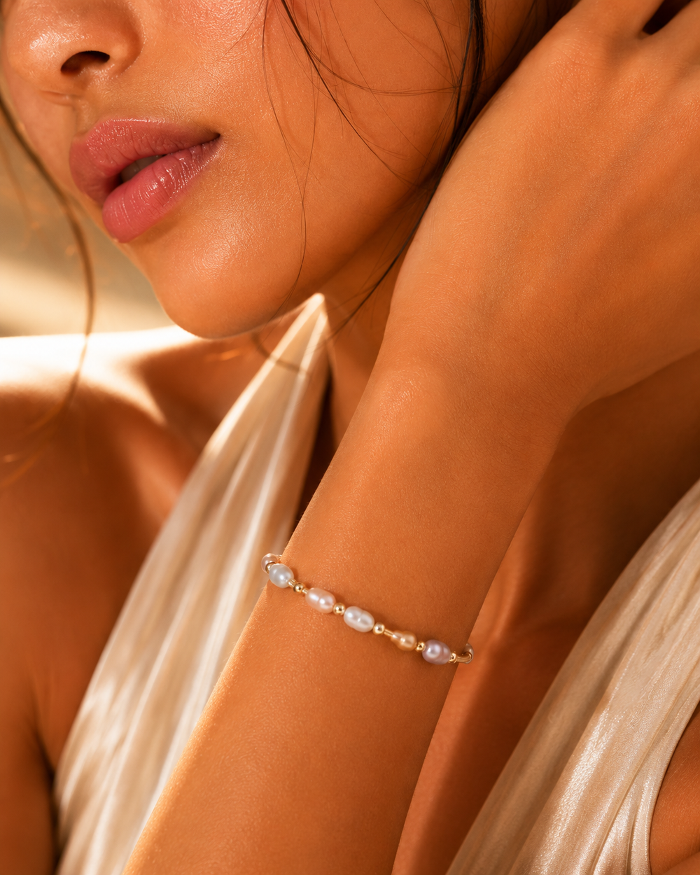 Aurora Harmony Pearl Bracelet