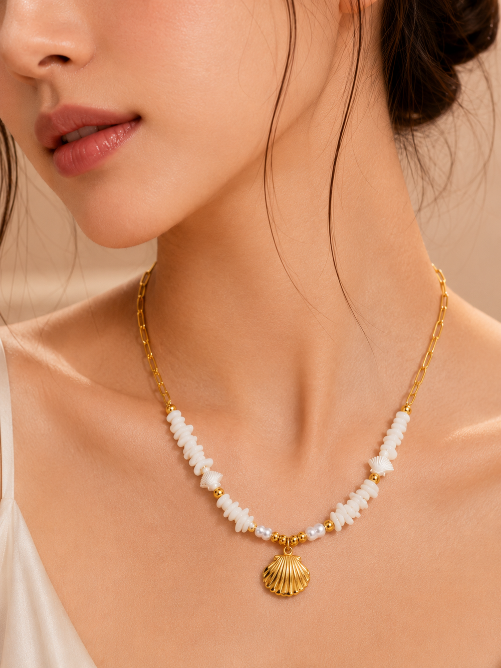 Pearl Seashell Elegance Necklace