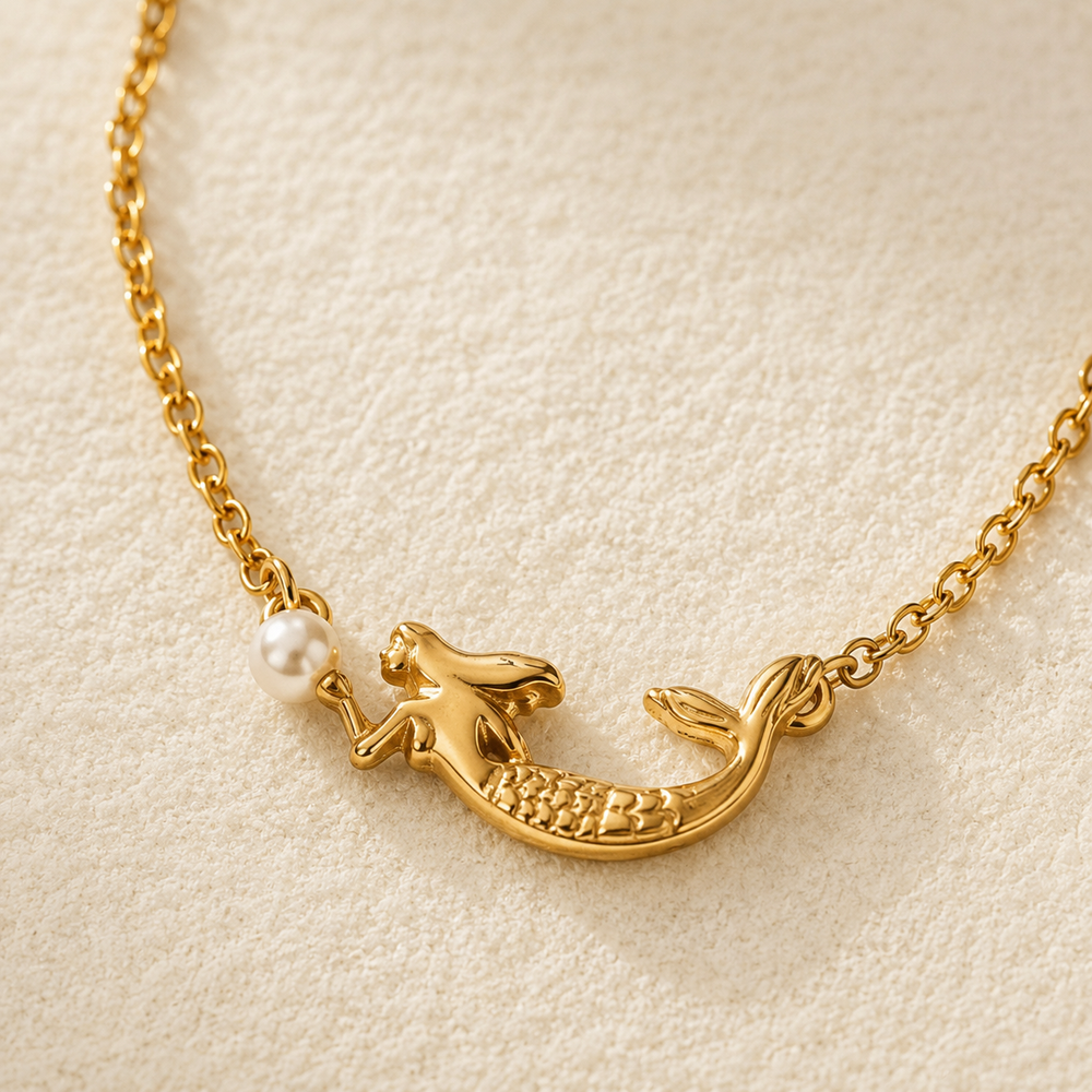 Golden Mermaid Pearl Necklace