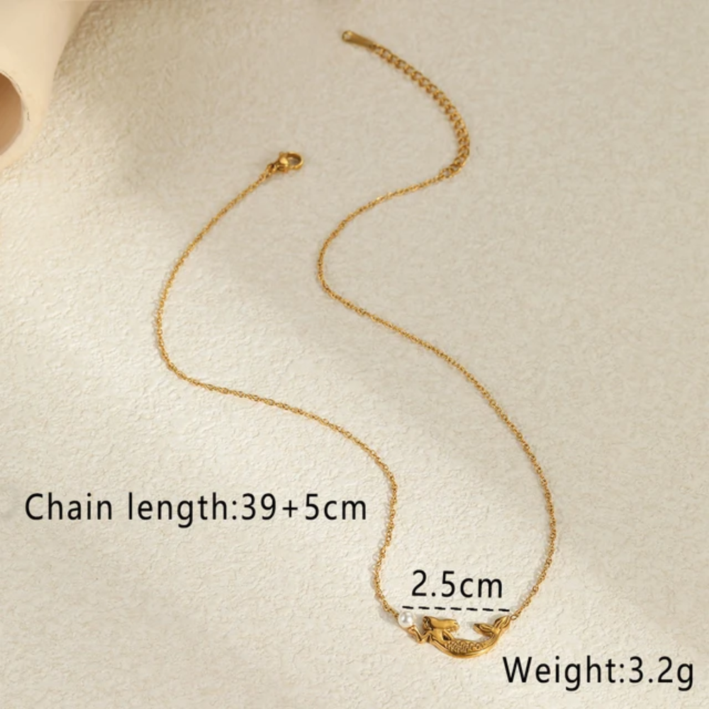 Golden Mermaid Pearl Necklace