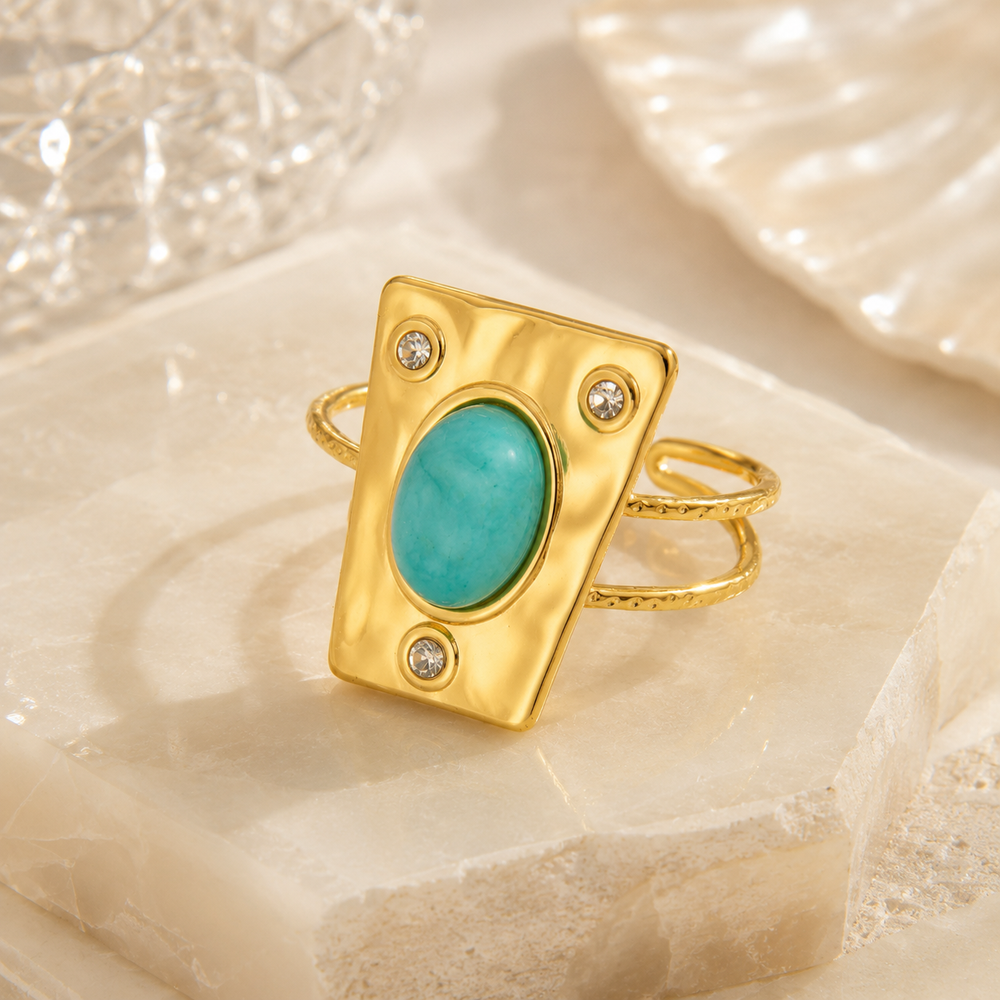 Emerald Dynasty Ring