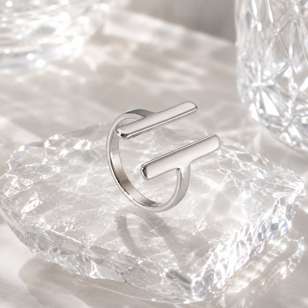 Élan Double Bar Ring