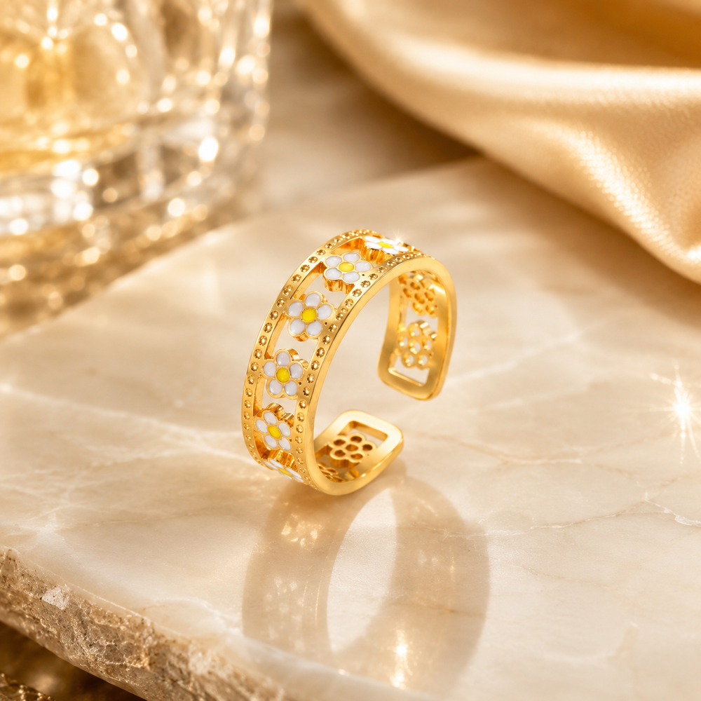 Golden Daisy Bloom Open Ring