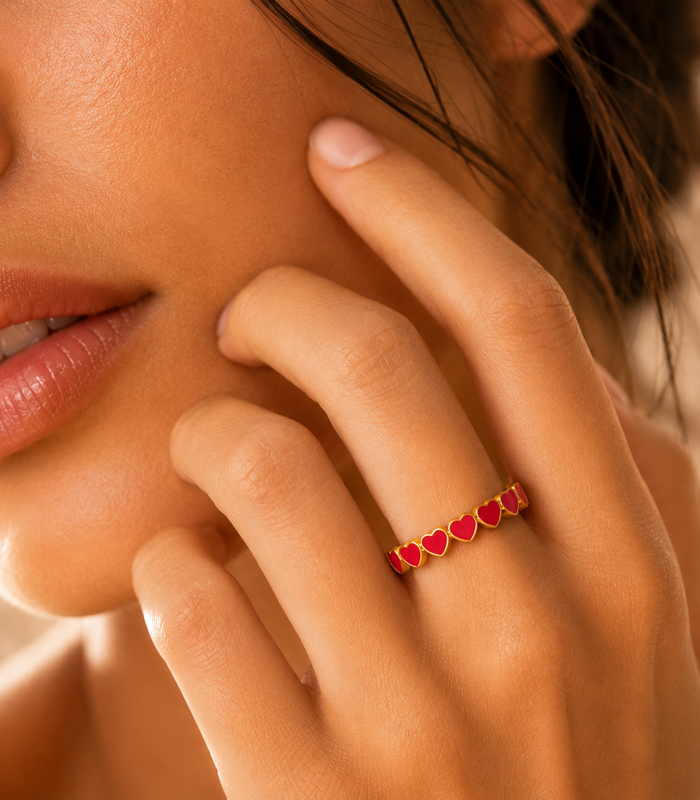 Scarlet Heart Band Ring
