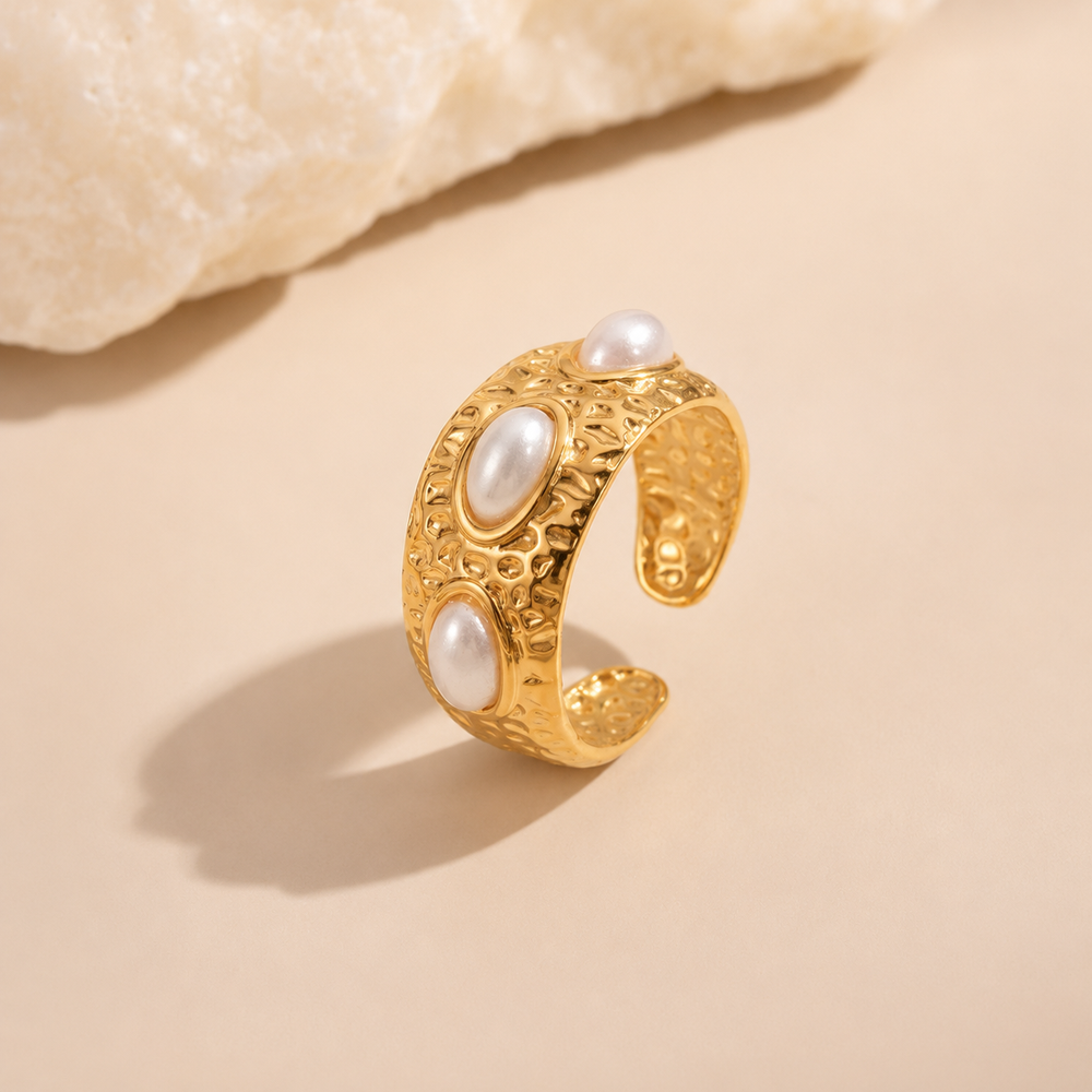 Pearl Aurelia Cuff Ring